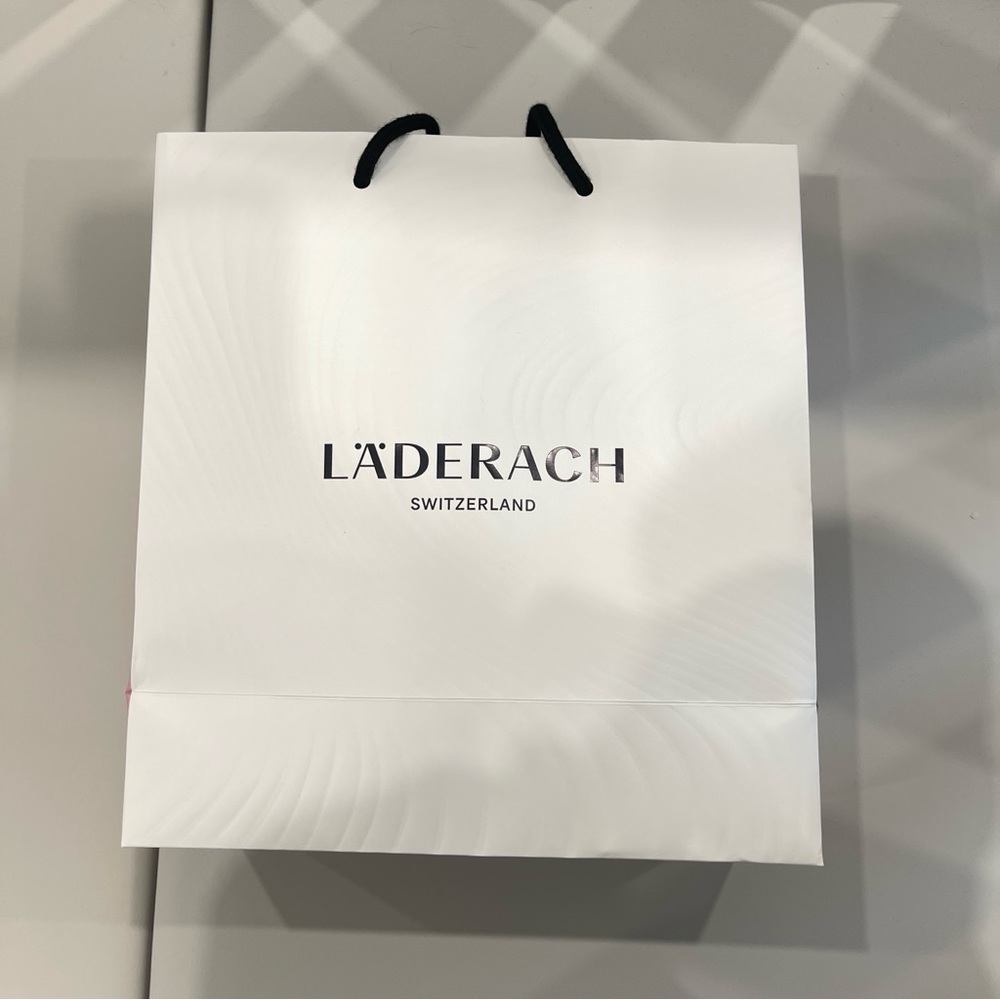 Läderach White Shopping Bag